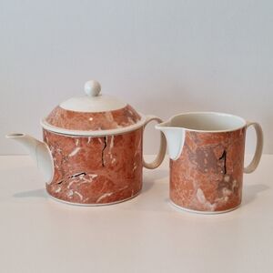 Villeroy & Boch Sierra teapot and creamer - vintage